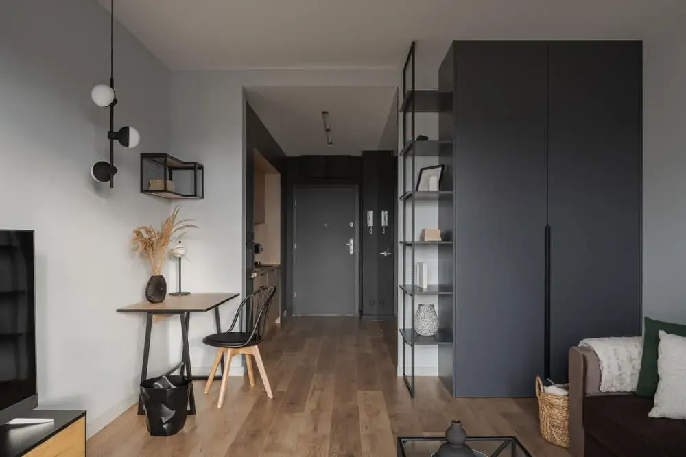 Kawalerka 30 m²: Funkcjonalność i styl? Poznaj sprytne triki!